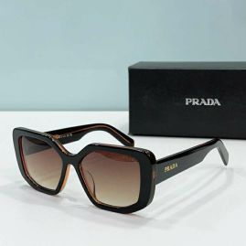 Picture of Prada Sunglasses _SKUfw57303711fw